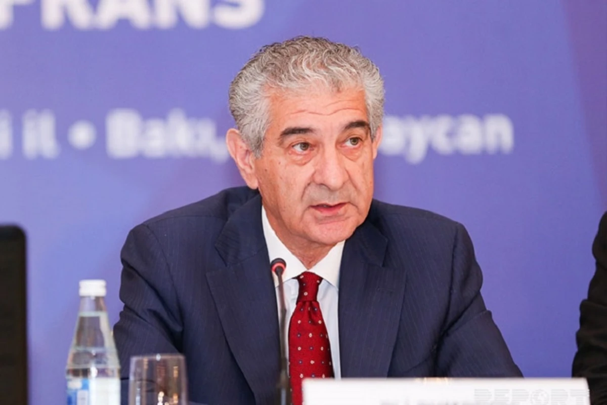 Əli Əhmədov: Qanunsuz aksiyanı təşkil edənlər kimlərsə tərəfindən idarə olunur Əli Əhmədov: Qanunsuz aksiyanı təşkil edənlər kimlərsə tərəfindən idarə olunur