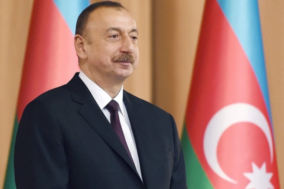 İlham Əliyev Macarıstan prezidentini təbrik etdi