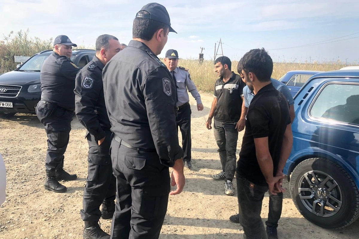 Şirvan Milli Parkında ceyran ovlayan üç şəxs saxlanılıb - FOTO