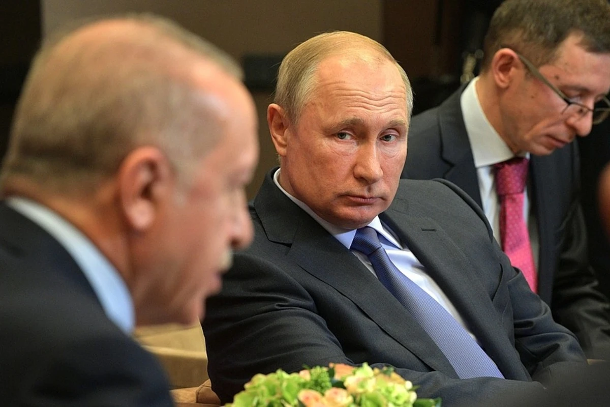 Эрдоган выложил карту перед Путиным - ВИДЕО Эрдоган выложил карту перед Путиным - ВИДЕО
