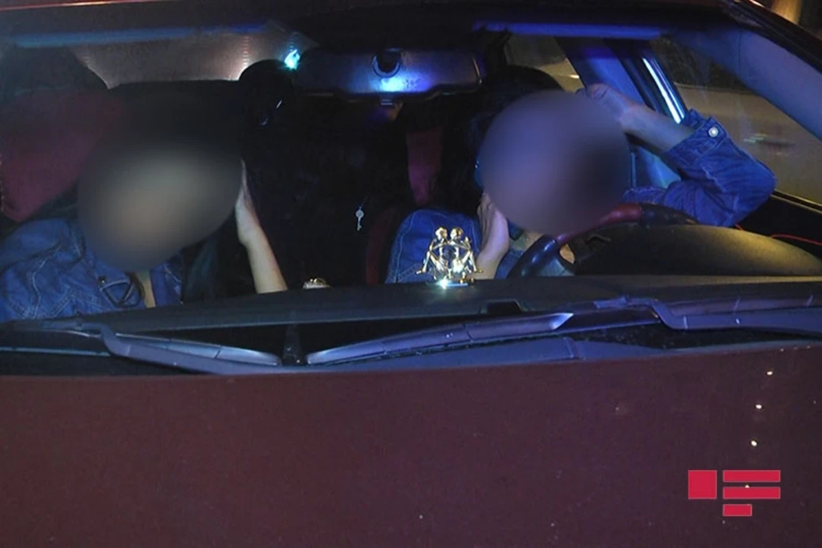 Bakıda kobud qayda pozan qadın sürücü polisə tabe olmadı: Şər atırlar - VİDEO