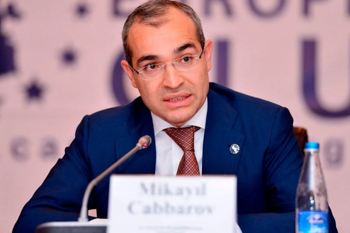Prezident Mikayıl Cabbarovu vəzifəsindən azad etdi Prezident Mikayıl Cabbarovu vəzifəsindən azad etdi