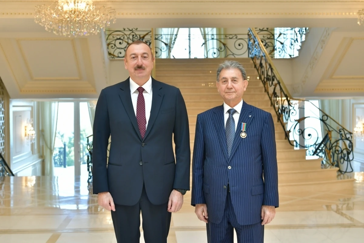 İstefa verən Akif Əlizadə prezidentin qəbulunda - FOTO İstefa verən Akif Əlizadə prezidentin qəbulunda - FOTO