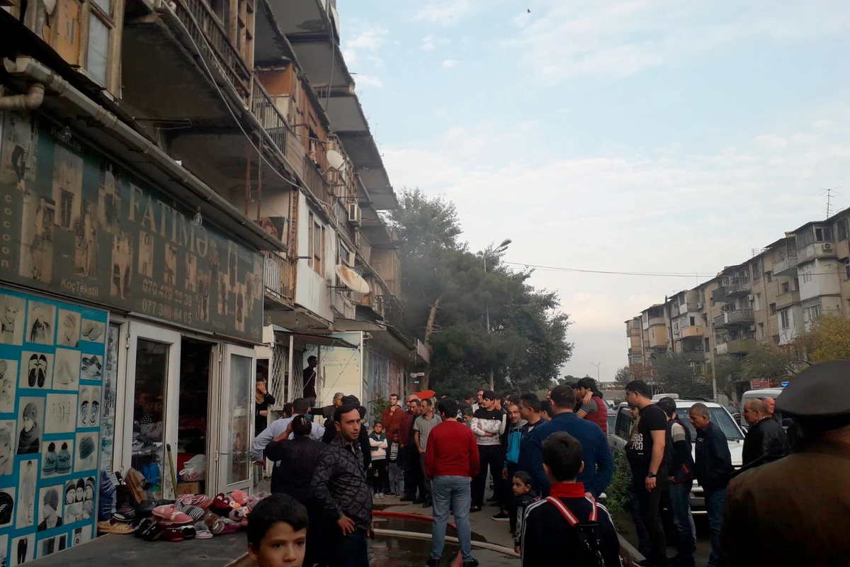 Binəqədidə yataqxana yanıb - FOTO