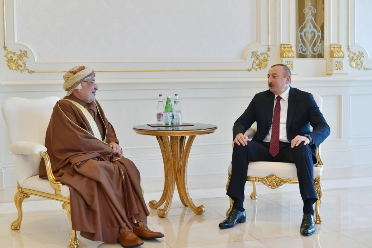 Президент Азербайджана принял председателя Государственного совета Омана - ФОТО