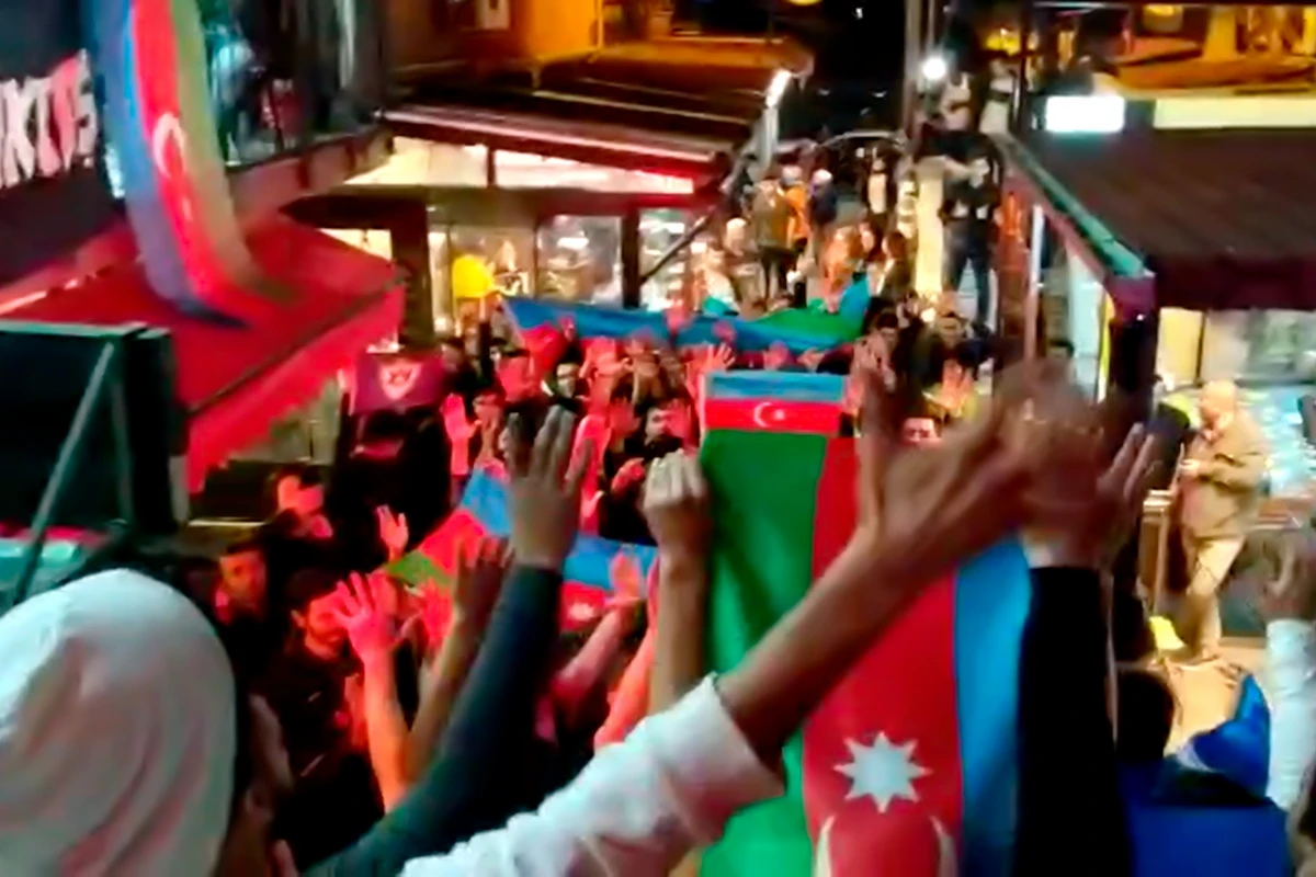 Türkiyəli fanatlardan Qarabağa möhtəşəm dəstək: Yanındayız! - VİDEO