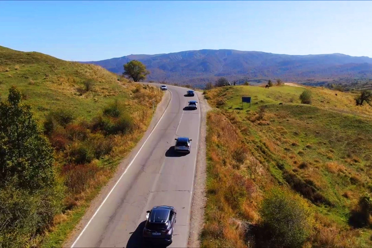 Toyota Hibridinin Qafqaz triumfu! - VİDEO