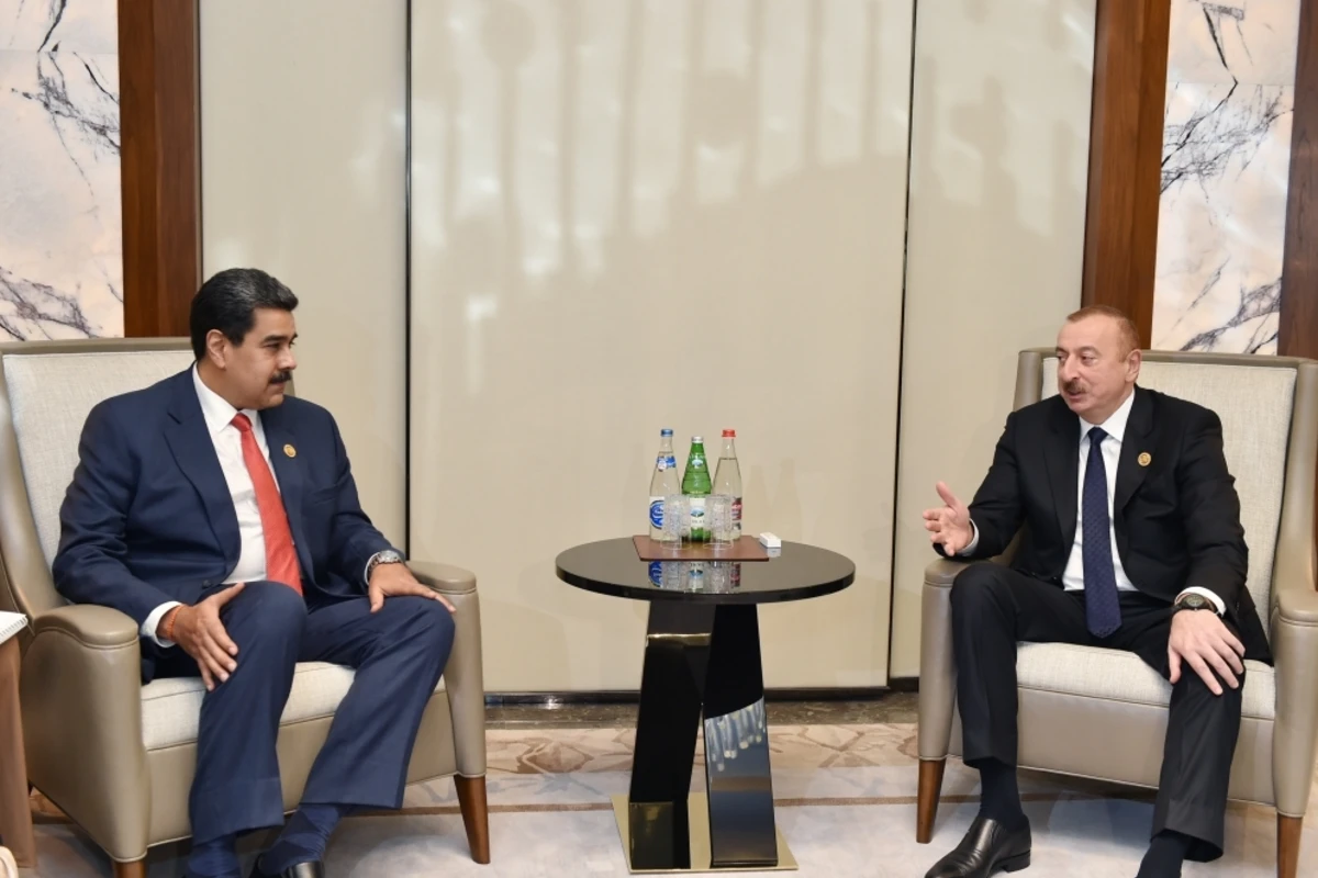 Prezident İlham Əliyev Nikolas Maduro ilə görüşüb - FOTO