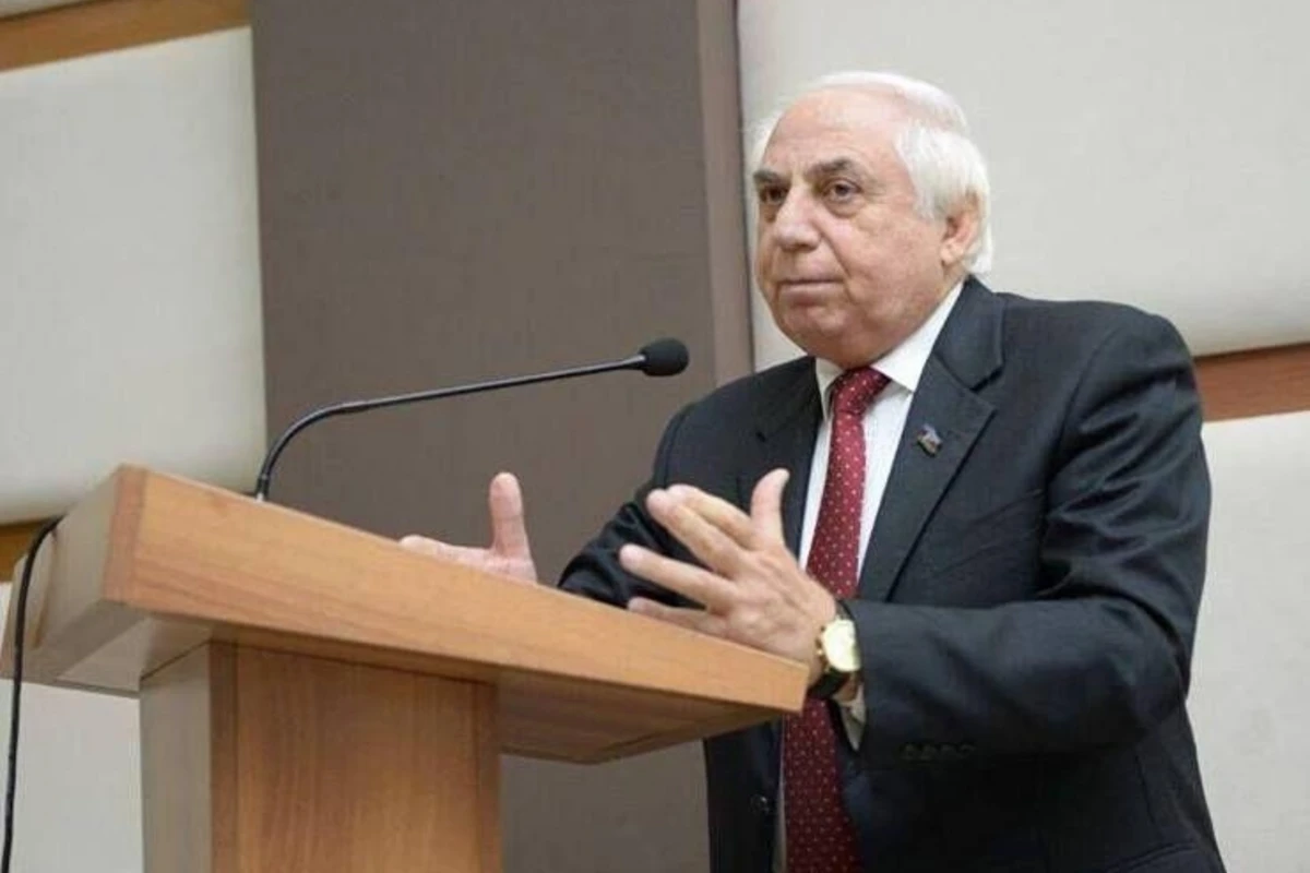 “Növbəti dəfə deputat olmaq istəyirəm” - 72 yaşlı Hadi Rəcəbli “Növbəti dəfə deputat olmaq istəyirəm” - 72 yaşlı Hadi Rəcəbli