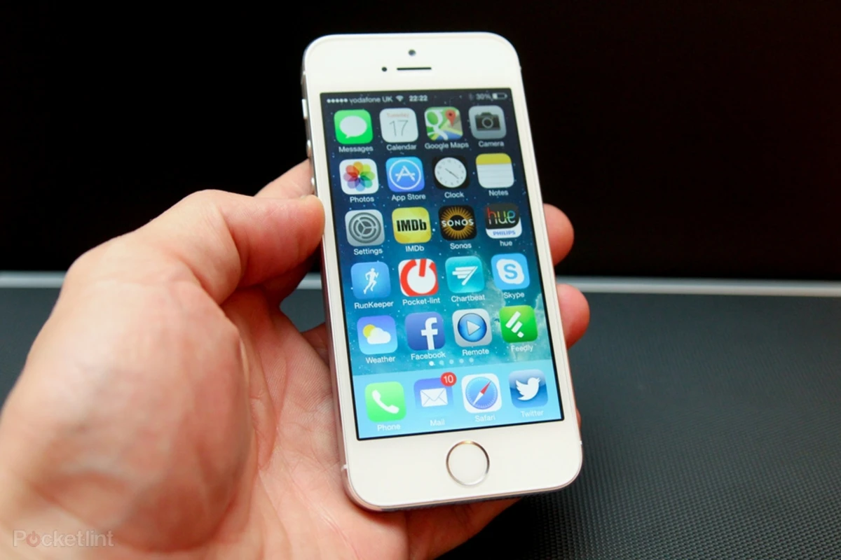 Владельцы iPhone 5 могут остаться без интернета: что необходимо сделать