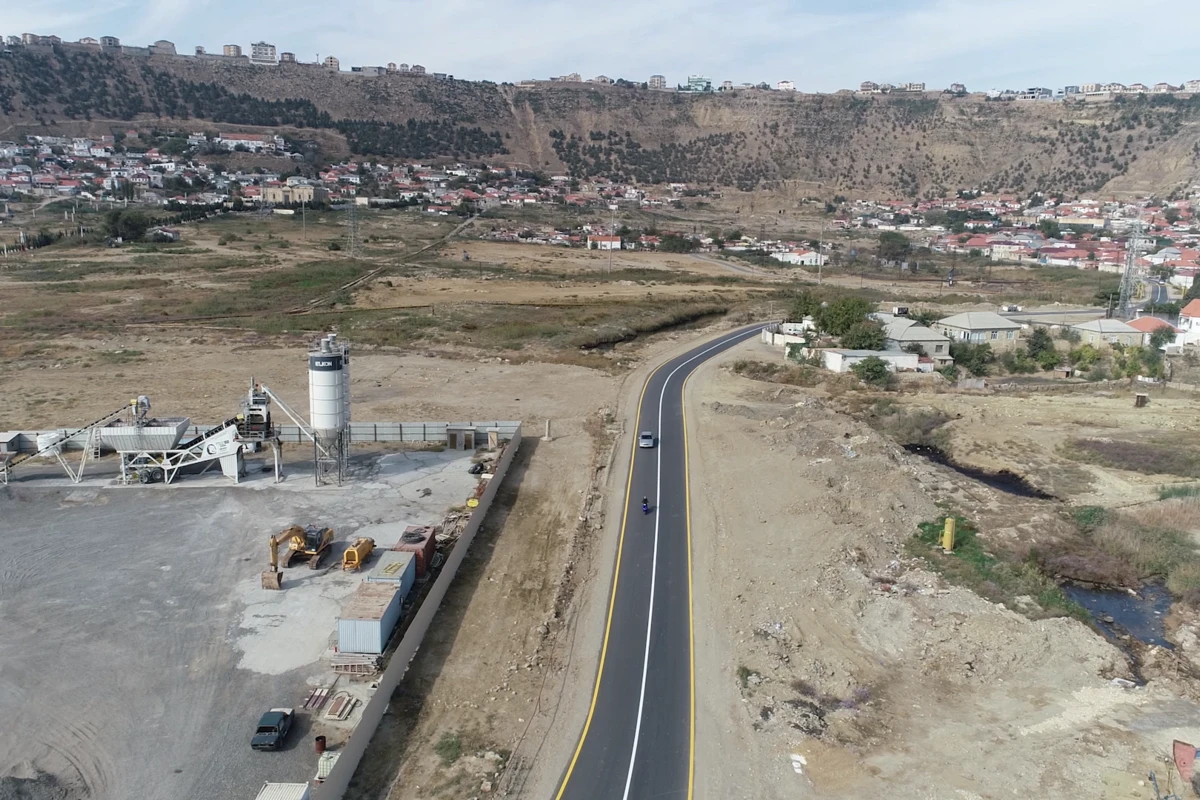 Bakıda daha bir küçə yenidən istifadəyə verildi - FOTO