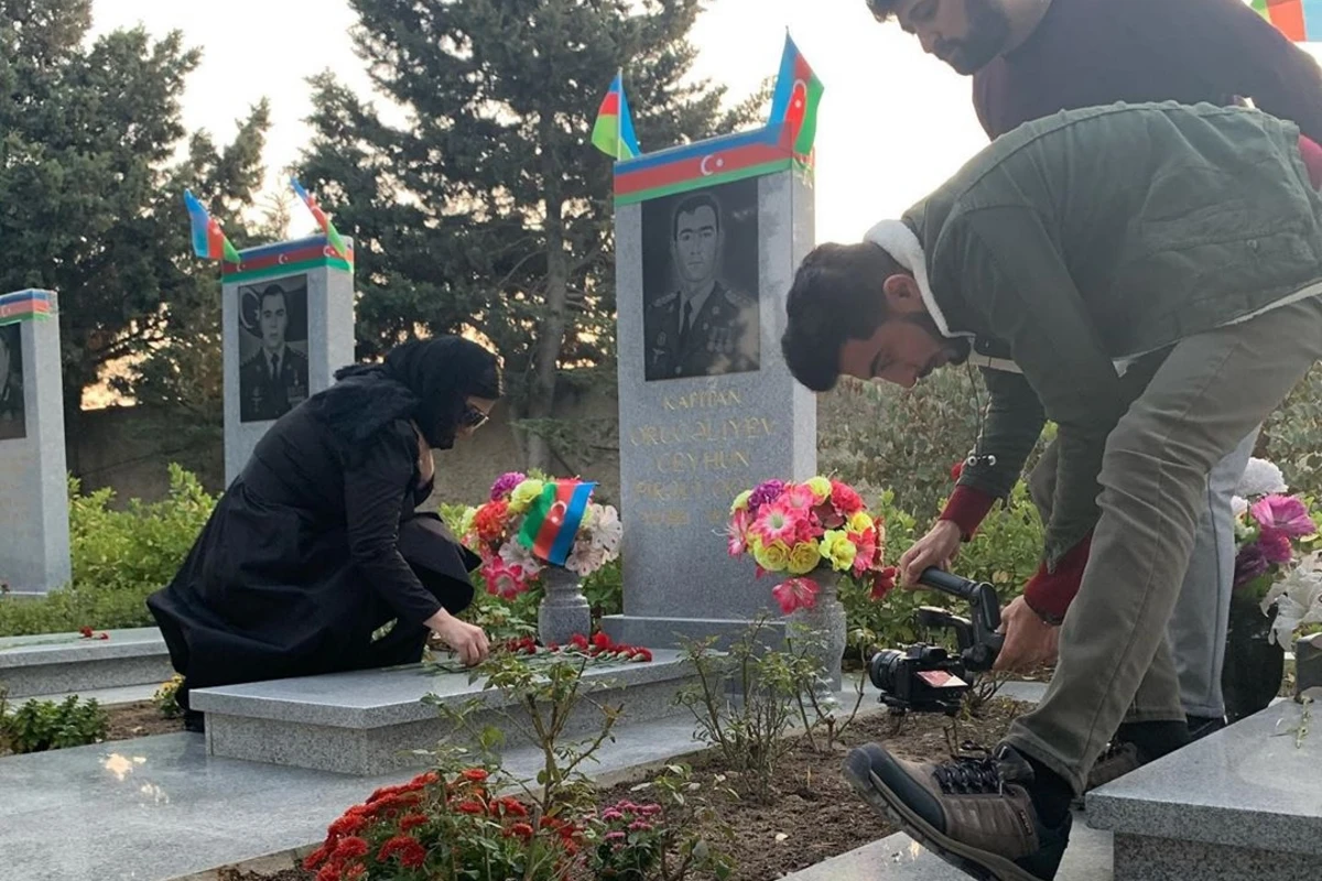 Xatun şəhid Ceyhun Orucəliyevin xatirəsinə həsr etdiyi mahnıya klip çəkdirir - FOTO
