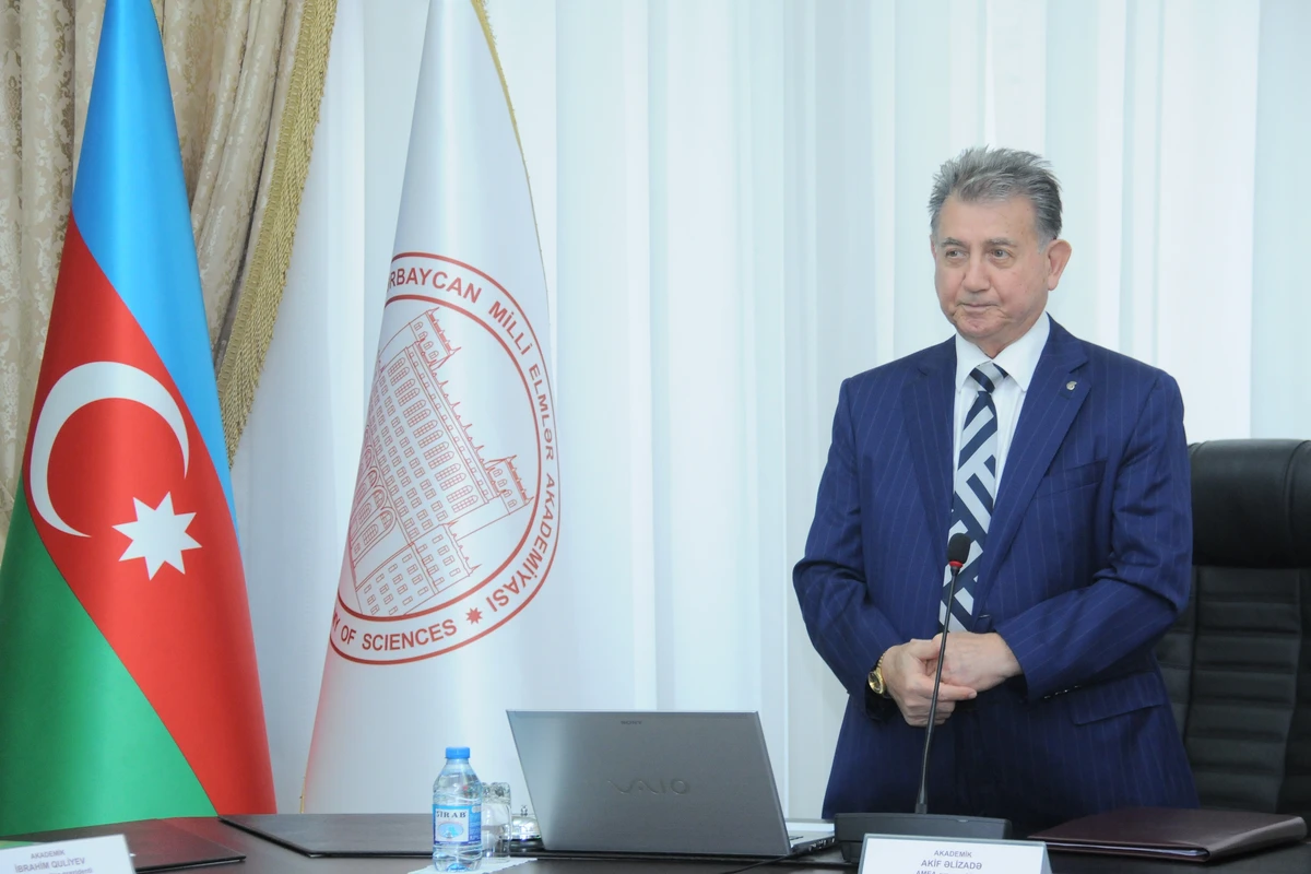 Akif Əlizadə: “71 ildir, hər gün saat 6-da durub idman edirəm, bu, “Ginnes”ə yazılmalıdır” –VİDEO