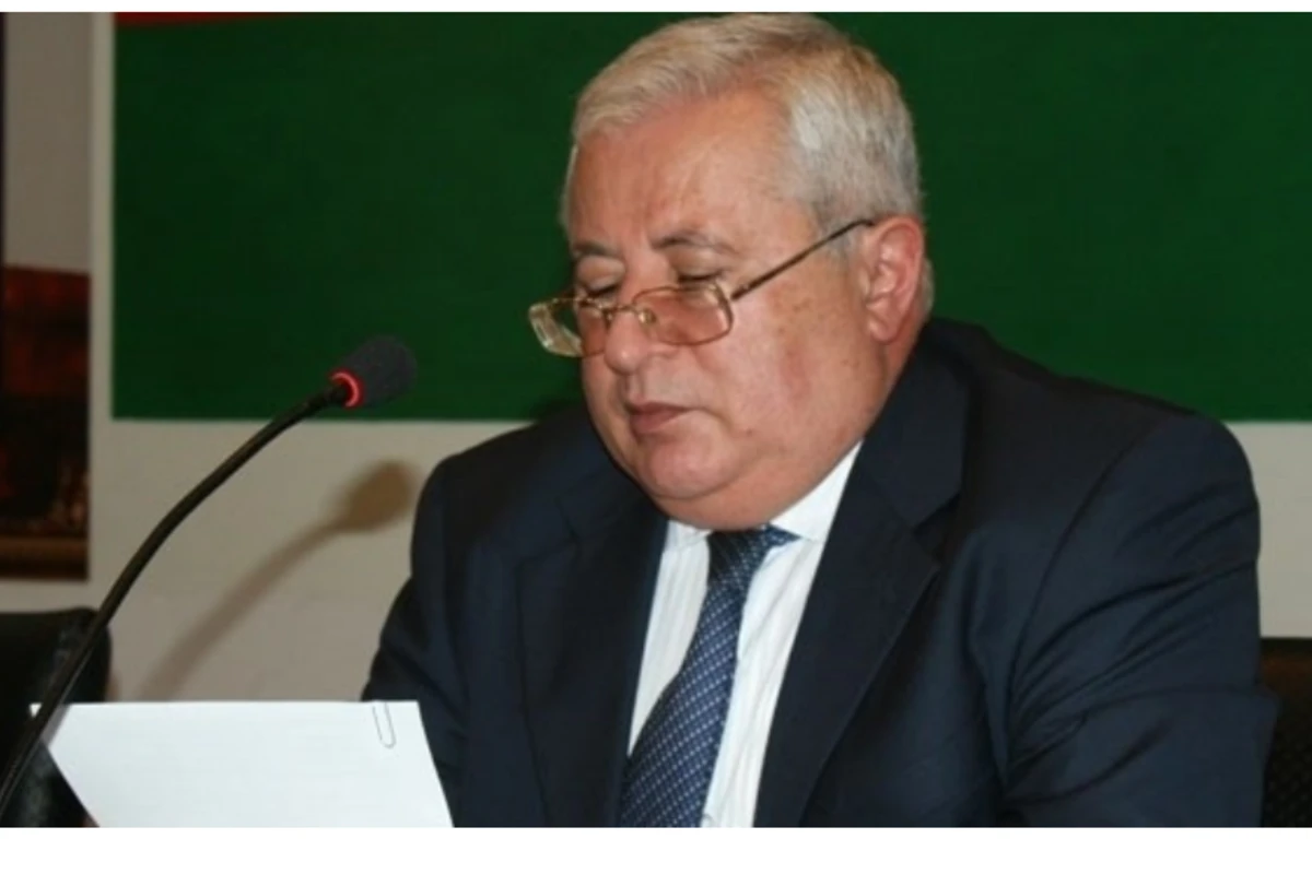 Prezident 60 yaşlı icra başçısı ilə bağlı sərəncam imzaladı
