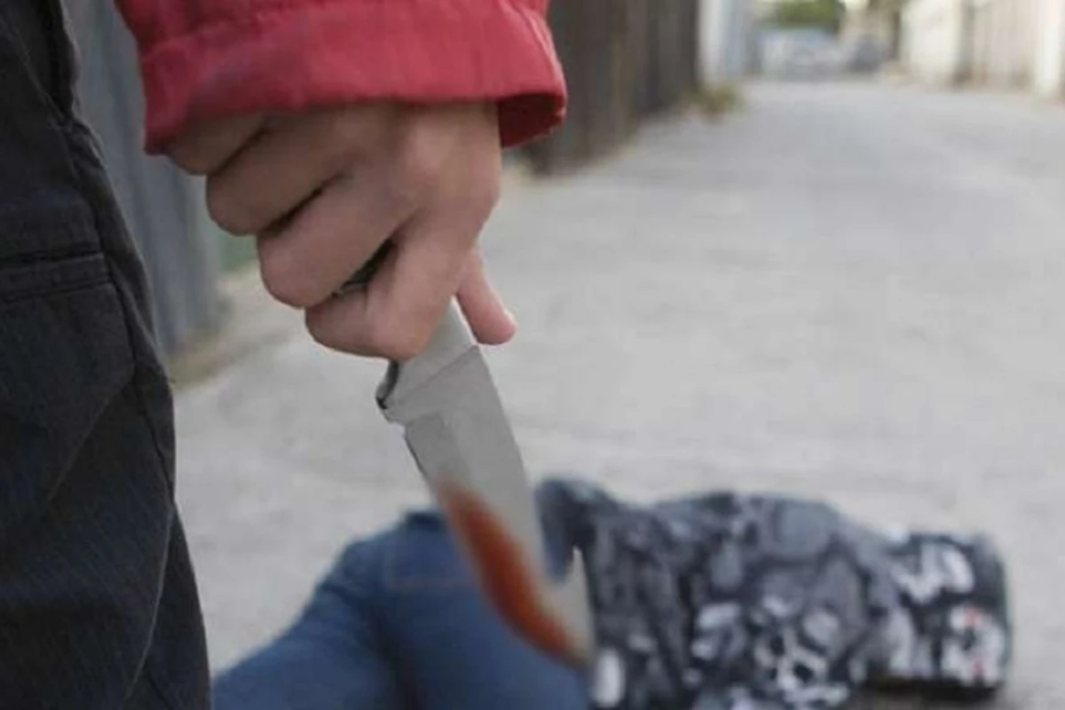 Bakıda 28 yaşlı gənc bıçaqlanıb
