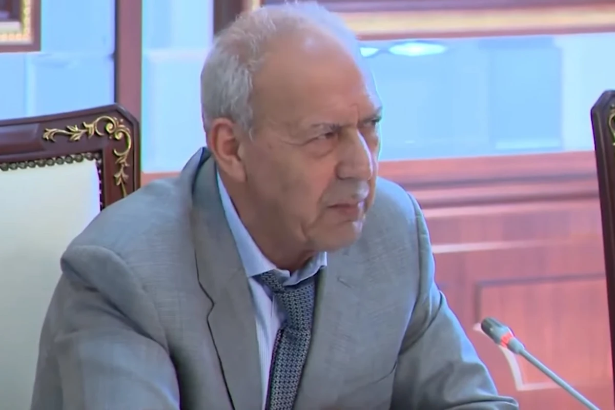 Xanhüseyn Kazımlının qalmaqallı çıxışı ilə bağlı ŞOK İDDİA - Milli Məclisə içkili gəlib