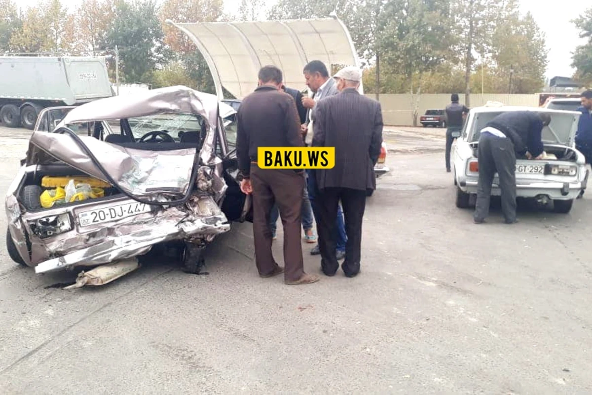SON DƏQİQƏ - Azərbaycanda zənciravi qəzada 5 nəfər yaralanıb - FOTO SON DƏQİQƏ - Azərbaycanda zənciravi qəzada 5 nəfər yaralanıb - FOTO