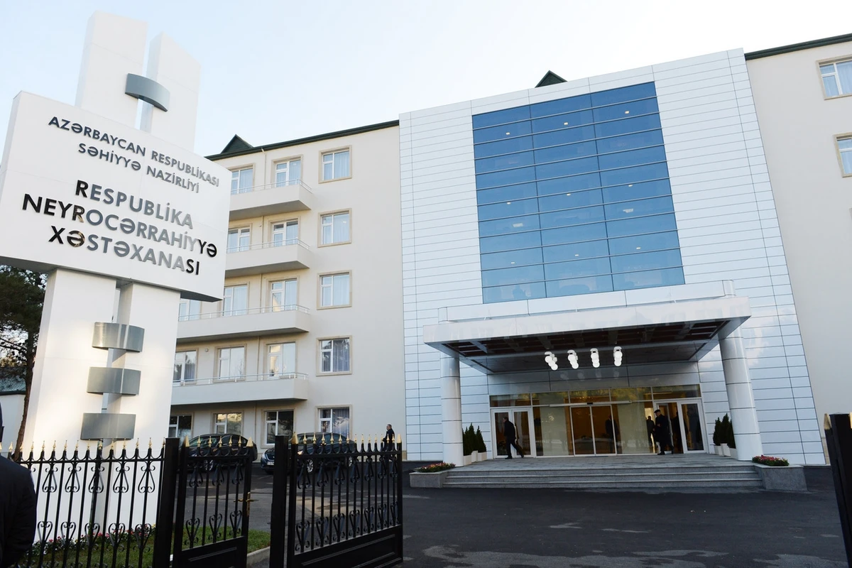 Səhiyyə Nazirliyi: Oqtay Gülalıyev Neyrocərrahiyyə Xəstəxanasına köçürülüb Səhiyyə Nazirliyi: Oqtay Gülalıyev Neyrocərrahiyyə Xəstəxanasına köçürülüb
