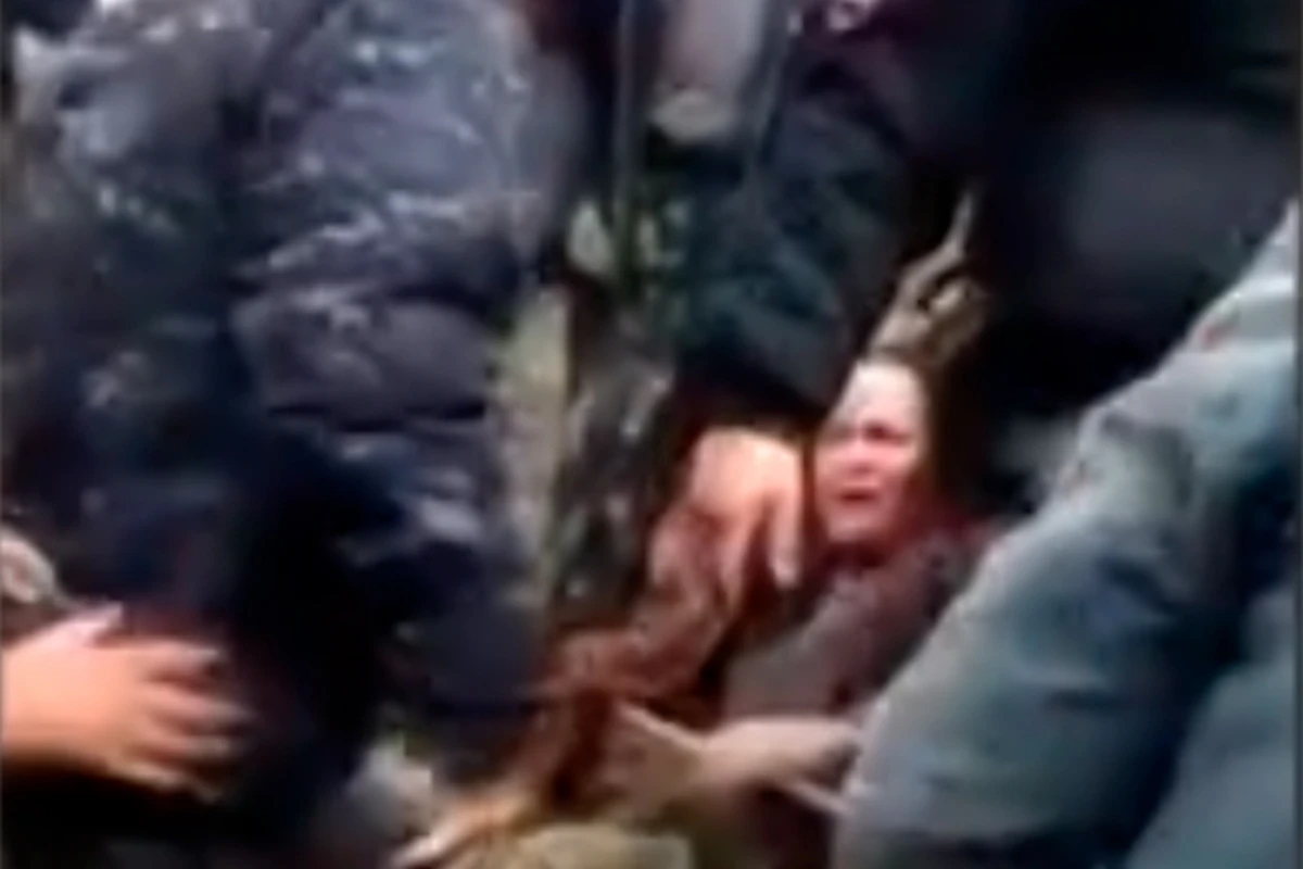 Dağıstanda su kəmərinə görə əhali polislə əlbəyaxaya çıxdı - VİDEO