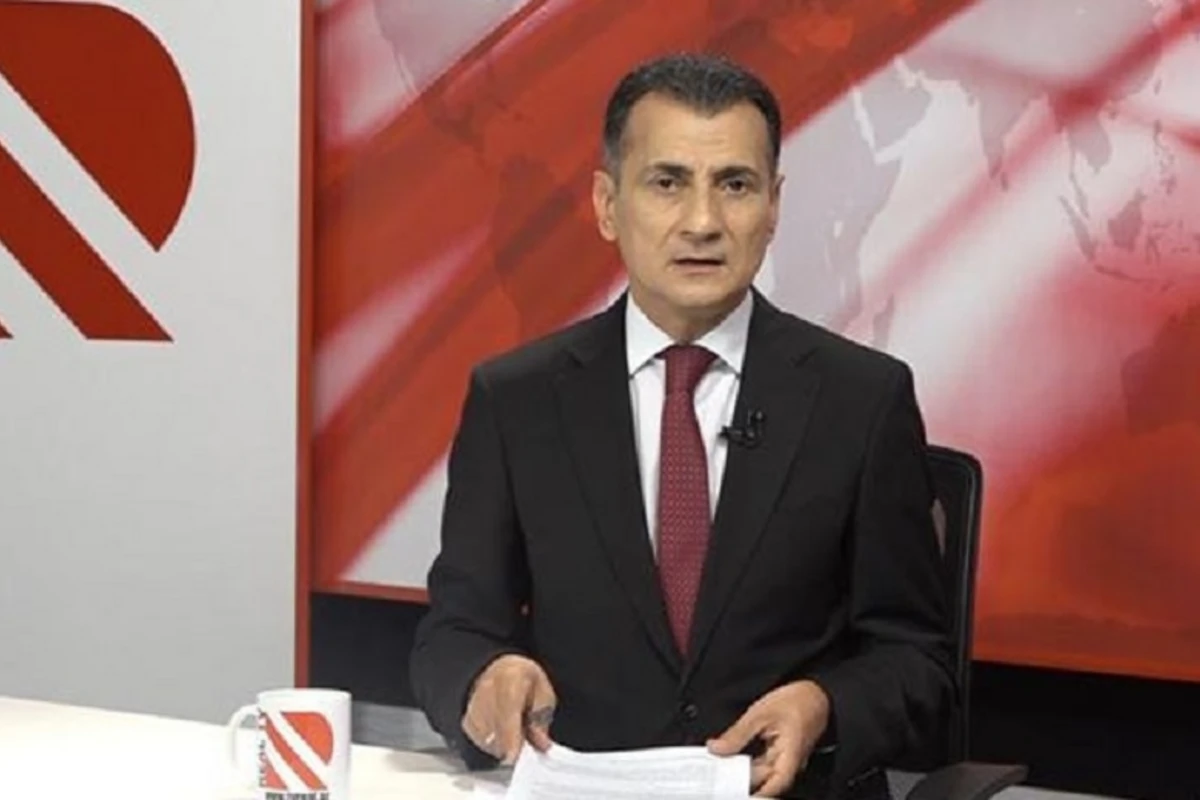 Mirşahin Milli Şuranın generalının evli qadınla intim mesajlarını yayıb biabır etdi - VİDEO