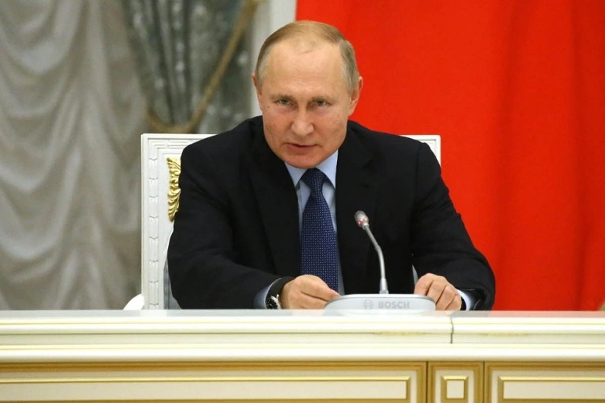 Путин выступил против Википедии - ВИДЕО