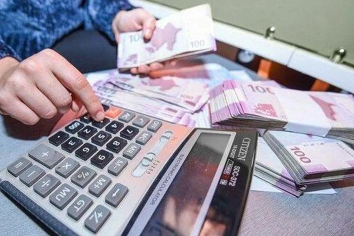 В следующем году в Азербайджане среднемесячная пенсия составит 293 маната