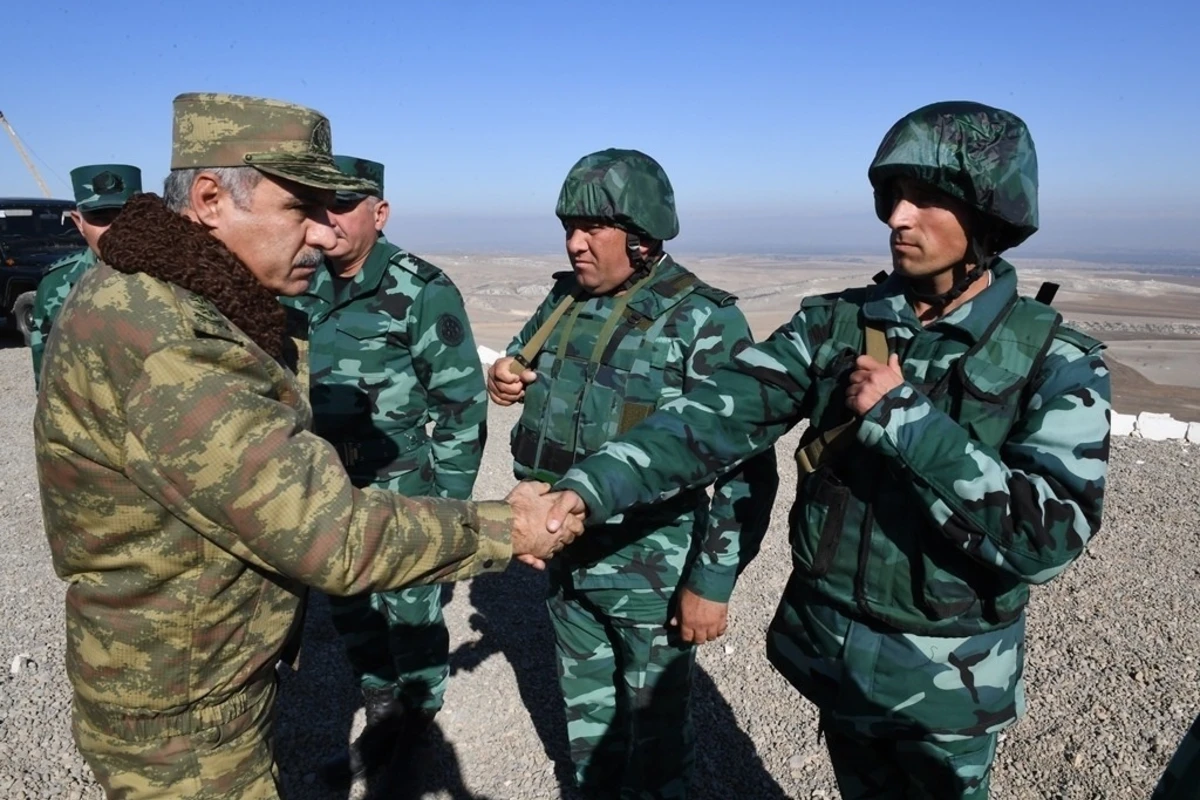 Elçin Quliyev və Xanlar Vəliyev Ermənistanla sərhədə gediblər - FOTO