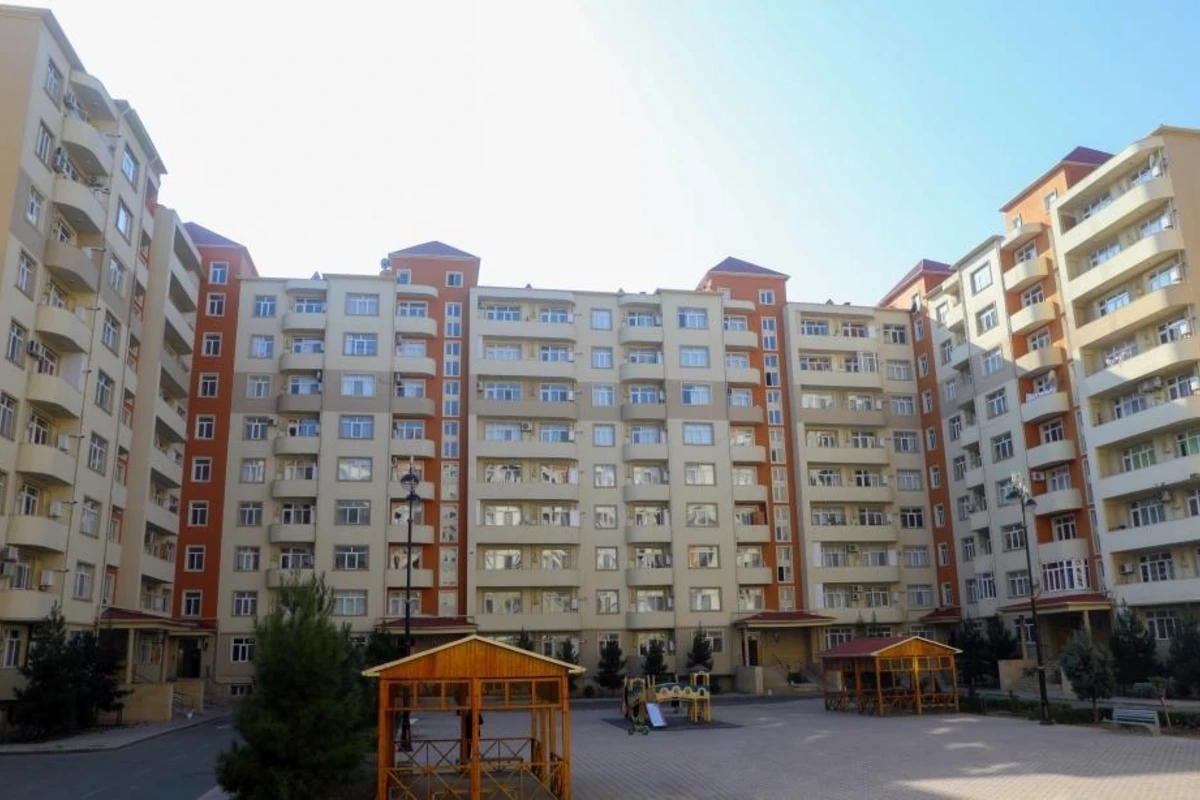 Şəhid ailələri və Qarabağ müharibəsi əlillərinə mənzil verilib - FOTO