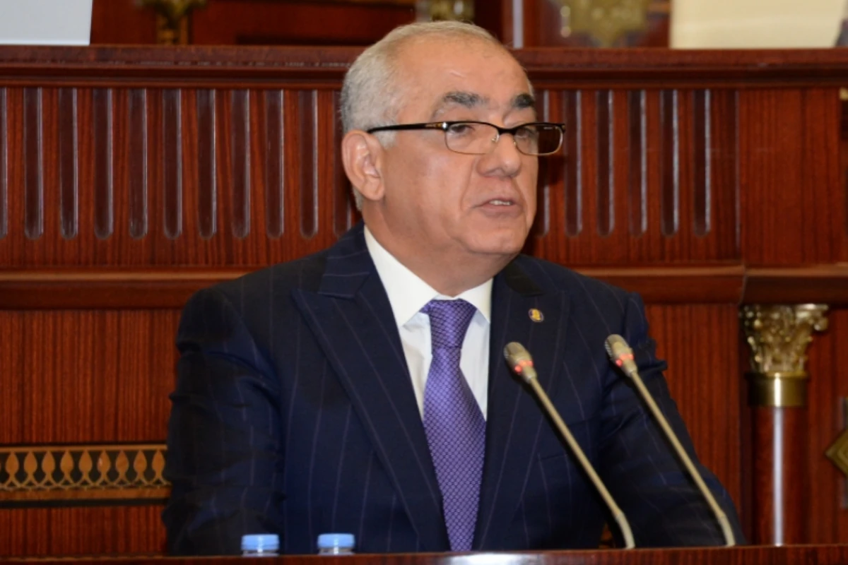 Baş nazirdən Maliyyə Nazirliyi ilə bağlı QƏRAR Baş nazirdən Maliyyə Nazirliyi ilə bağlı QƏRAR