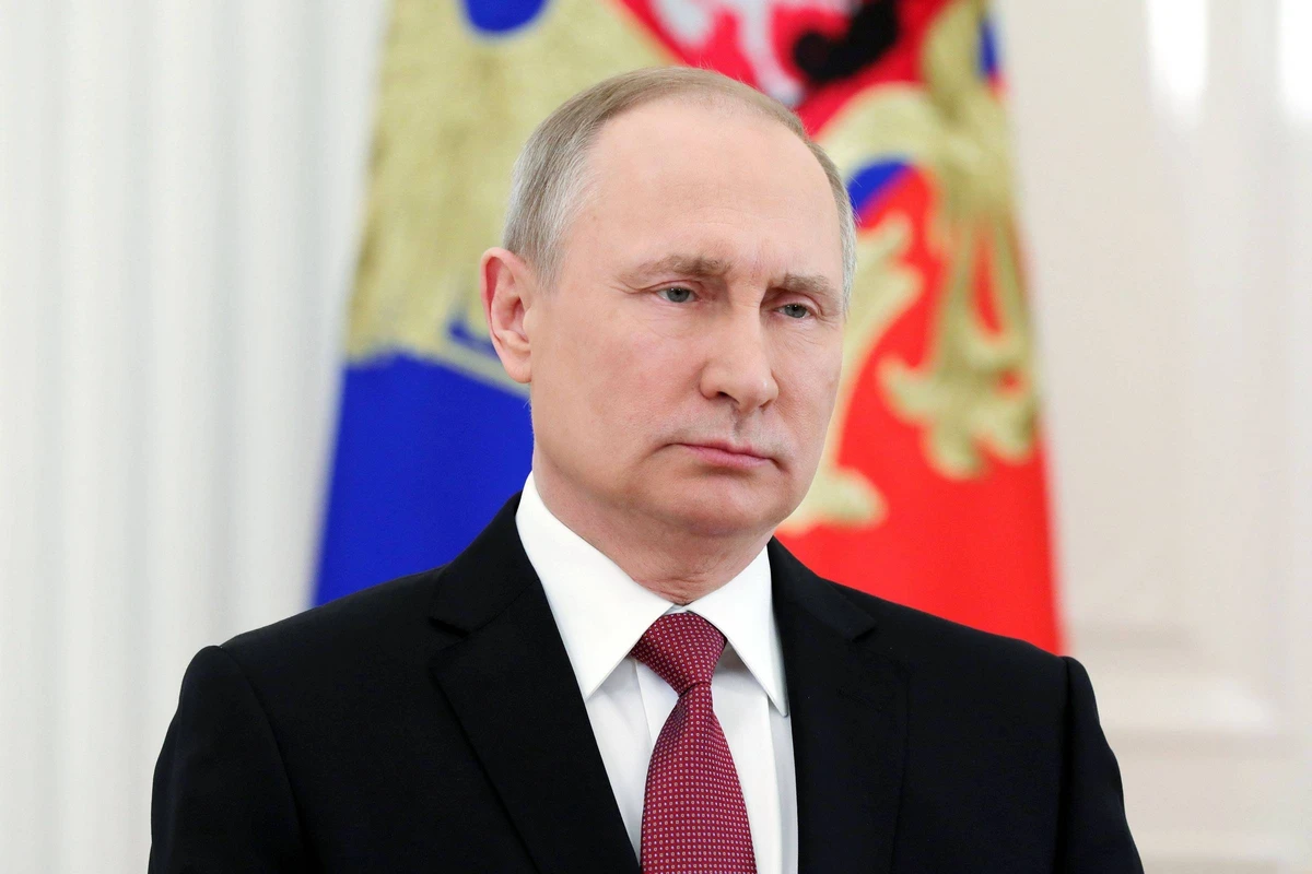 Владимир Путин поздравил Аллахшукюра Пашазаде
