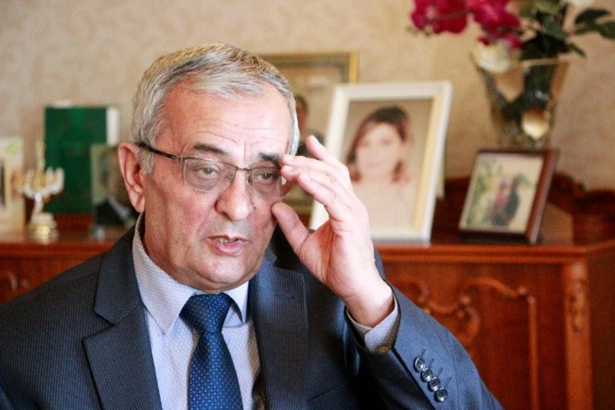 İsgəndər Həmidov siyasətdən GETDİ İsgəndər Həmidov siyasətdən GETDİ