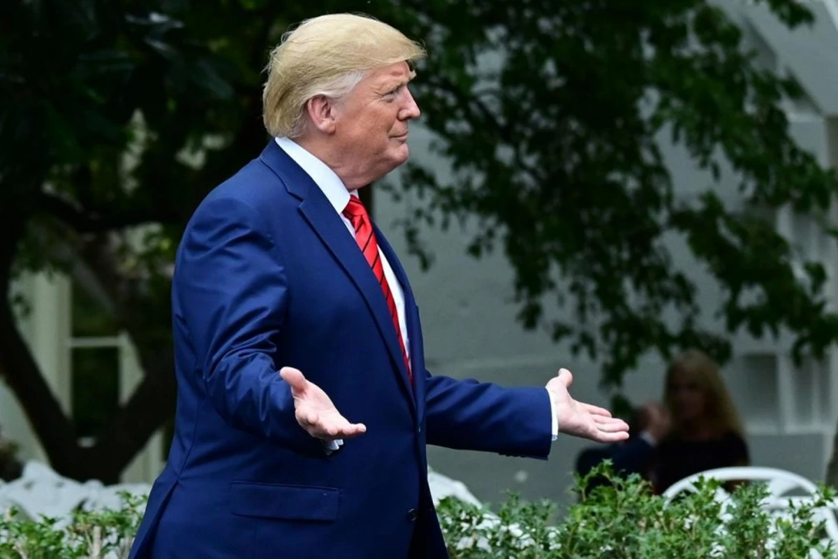 Трамп назвал слушания по его импичменту позором
