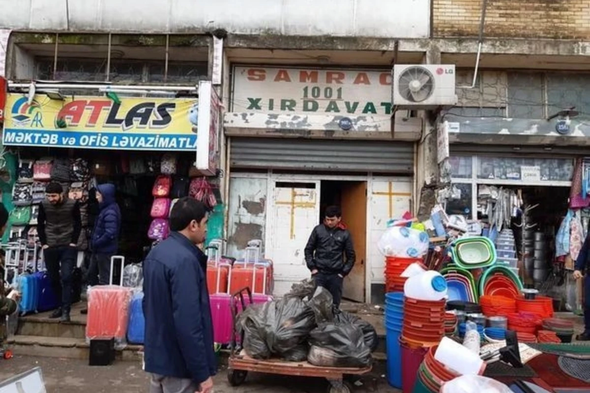 На рынке в Баку продавалось мясо по 5,5 маната за килограмм - ФОТО