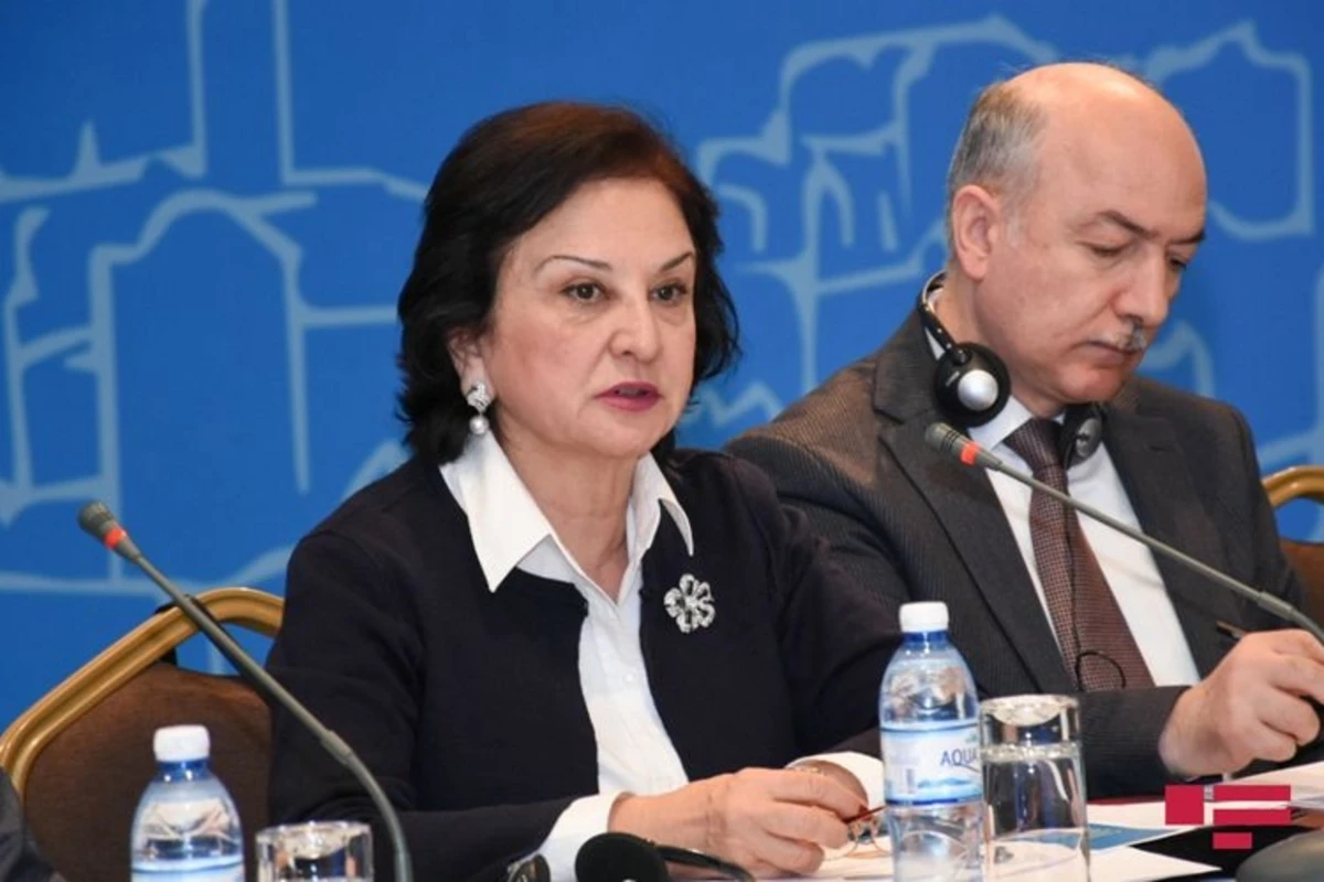 Rektor: Ali məktəblərin köçürüləcəyi yerdə metro stansiyalarının olması çox vacibdir