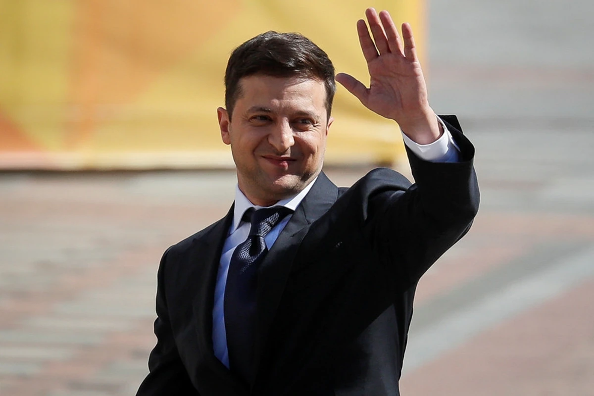 Президент Украины намерен посетить Баку в середине декабря