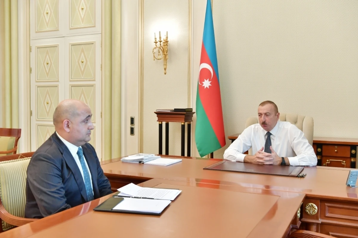 İlham Əliyev İsrafil Məmmədovu yeni vəzifəyə təyin olunması ilə əlaqədar qəbul edib - FOTO İlham Əliyev İsrafil Məmmədovu yeni vəzifəyə təyin olunması ilə əlaqədar qəbul edib - FOTO