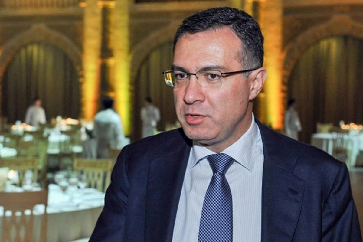 Шахмар Мовсумов назначен помощником Президента