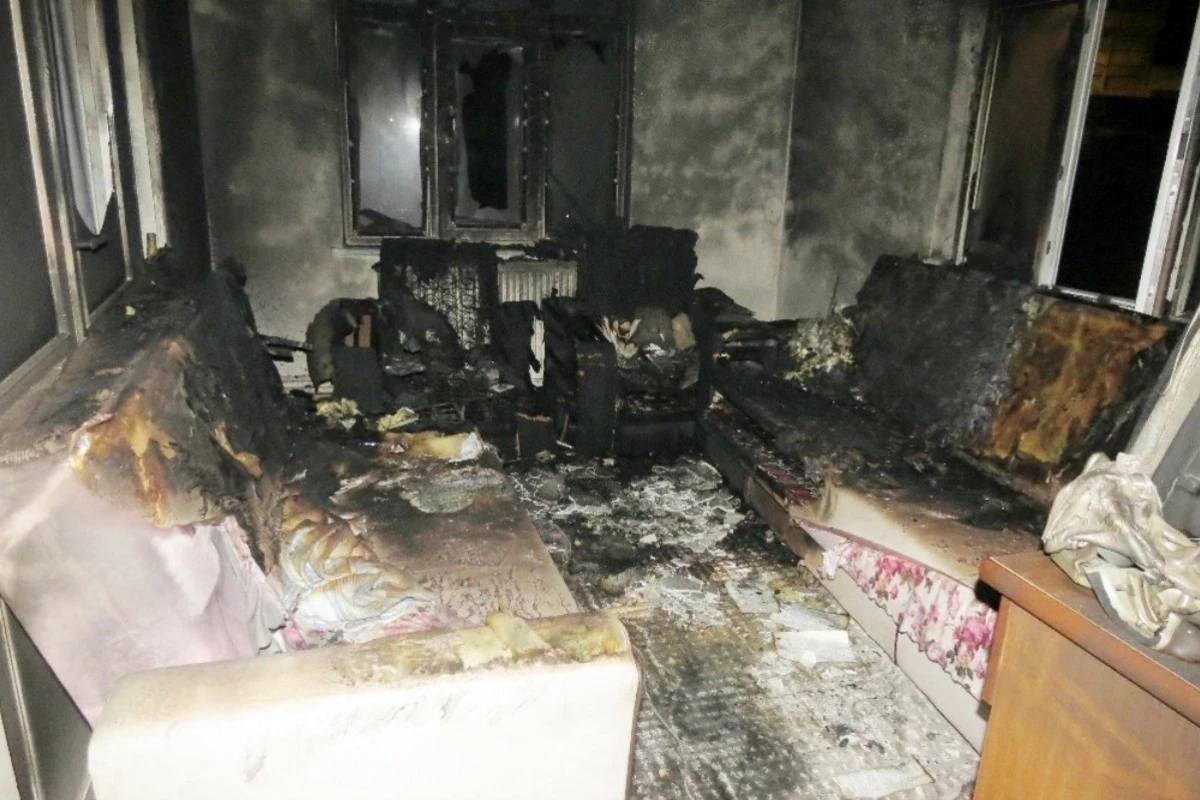 Bakıda ana iki övladını evdə tək qoyaraq mağazaya getdi və DƏHŞƏT YAŞANDI
