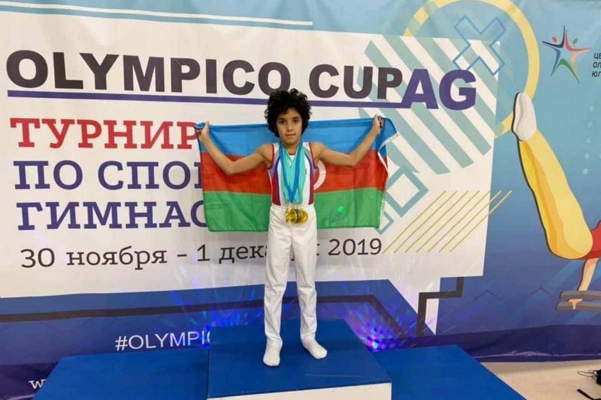 Hüseyn Xəlilov Rusiyada 6 qızıl medal qazandı - VİDEO