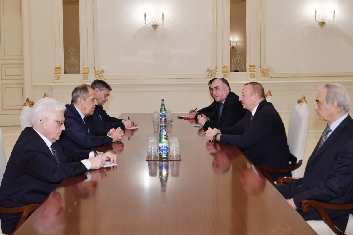 İlham Əliyev: Bunun əsas səbəbi Ermənistan rəhbərliyinin səmərəsiz siyasətidir İlham Əliyev: Bunun əsas səbəbi Ermənistan rəhbərliyinin səmərəsiz siyasətidir