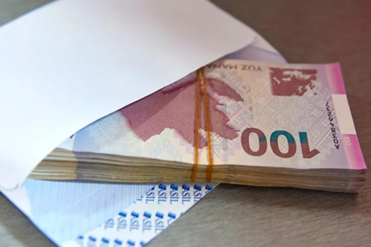 Peşə Məktəbinin direktoru korrupsiyaya görə tutulub