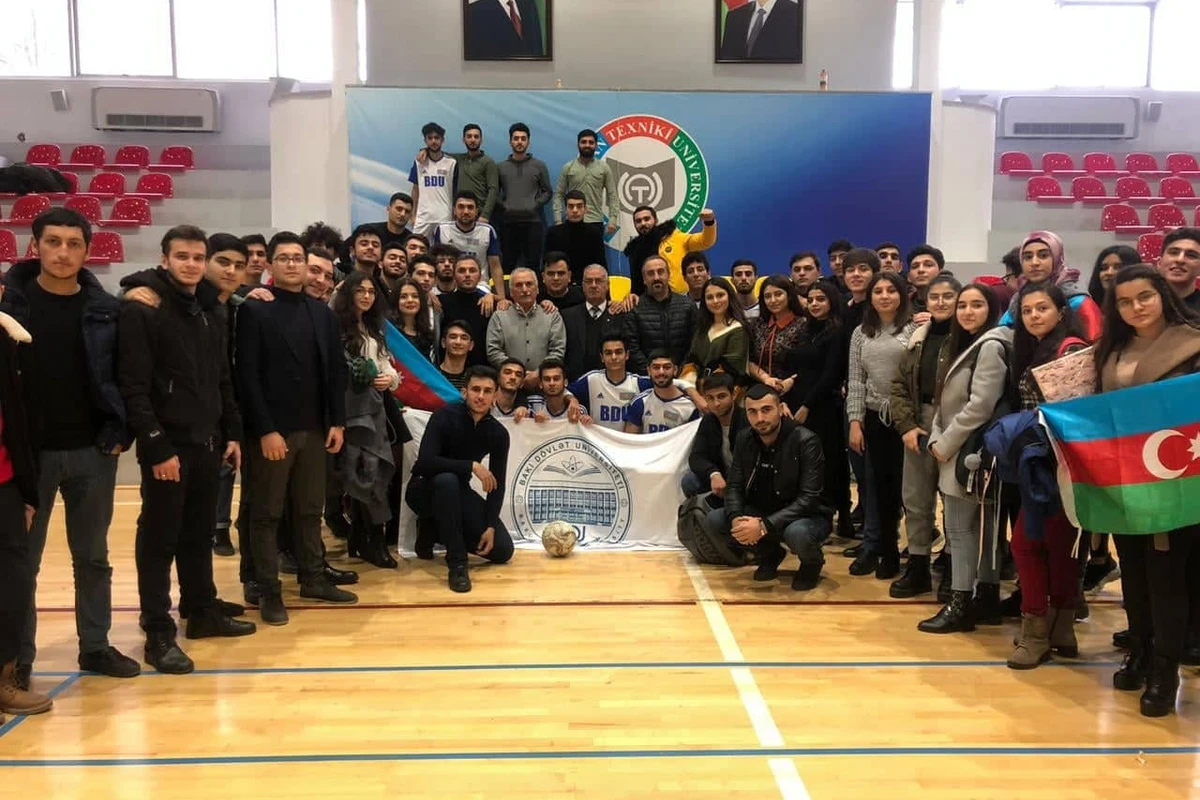 BDU Futzal Komandası ÖLKƏ ÇEMPİONU oldu - FOTO BDU Futzal Komandası ÖLKƏ ÇEMPİONU oldu - FOTO