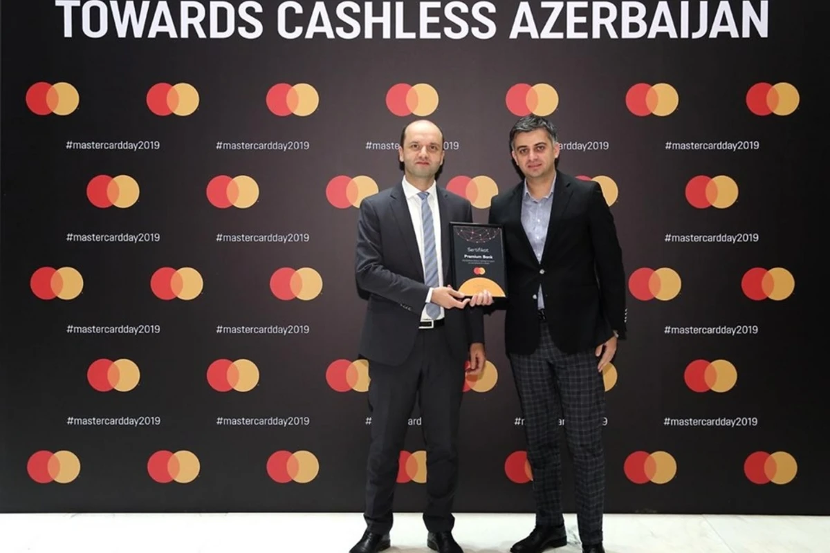 Mastercard şirkəti Premium Bankı mükafatlandırdı Mastercard şirkəti Premium Bankı mükafatlandırdı