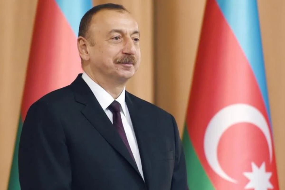 Prezident İlham Əliyev ulu öndəri bu sözlərlə andı - FOTO Prezident İlham Əliyev ulu öndəri bu sözlərlə andı - FOTO