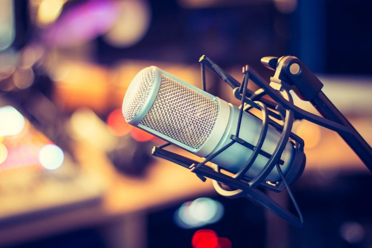 102,0 FM tezliyi üzrə sənəd qəbulu başa çatıb 102,0 FM tezliyi üzrə sənəd qəbulu başa çatıb