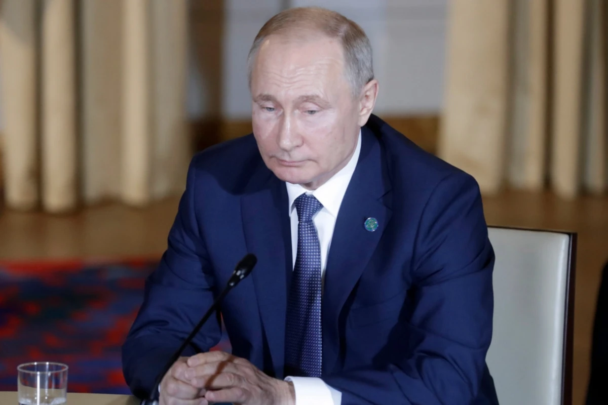 Путин отправил в отставку еще одного губернатора 