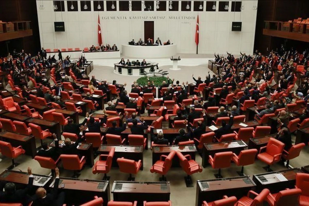 Парламент Турции осудил резолюцию Сената США о признании геноцида армян