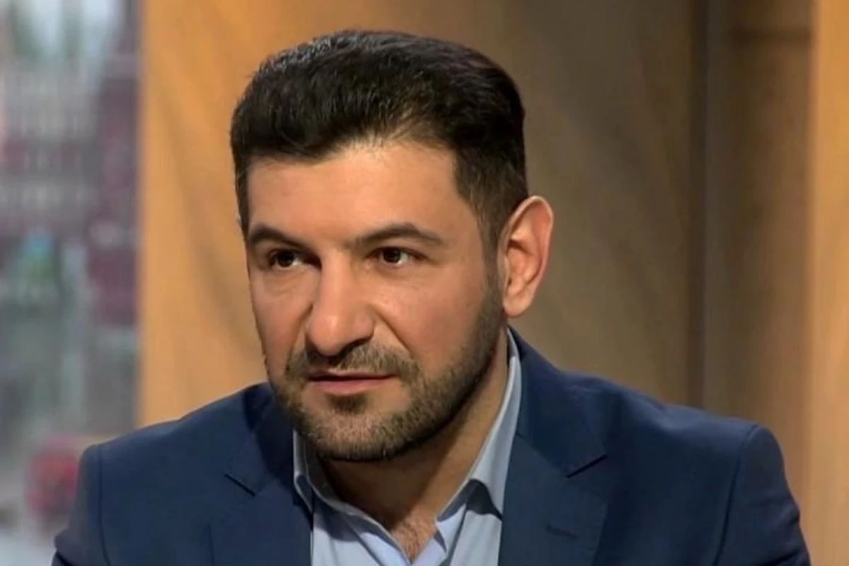 Фуад Аббасов выразил отношение к слухам о получении должности на Xəzər TV