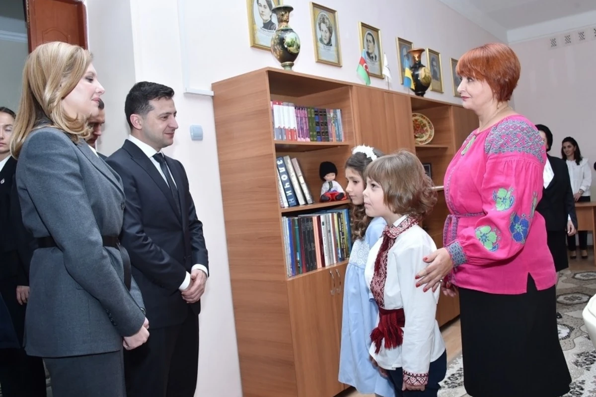 Ukrayna Prezidenti Bakıda universitetə getdi - FOTO