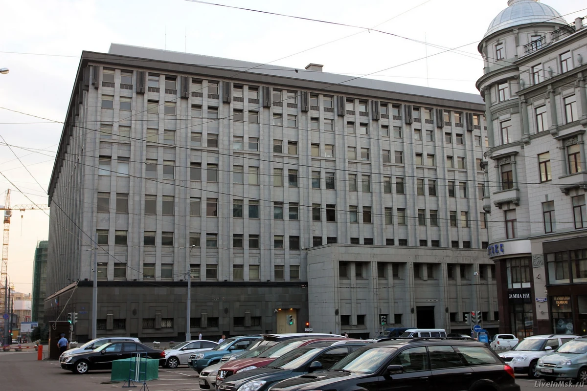 Напавший на сотрудников ФСБ в центре Москвы преступник нейтрализован - ОБНОВЛЕНО, ВИДЕО